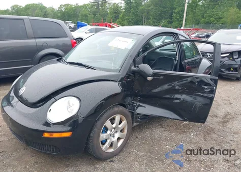 2010 Volkswagen New Beetle 2.5L из США, поврежденный, VIN 3VWPG3AG2AM016977